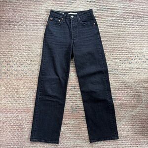 Levi’s Ribcage Straight Jeans
